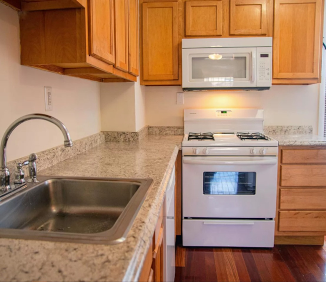 Frontier Townhomes - Photo 3 of 39