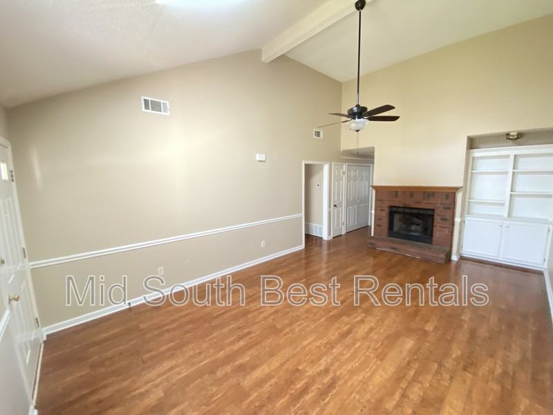 4124 Tunbridge Pl - Photo 2 of 11