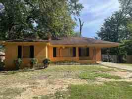 featured image of 1848 Woodburn Drive