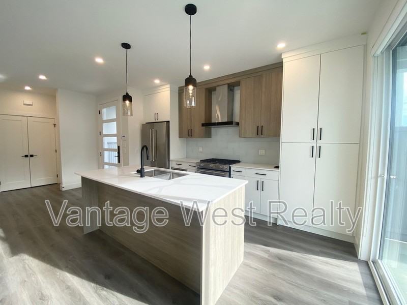 400 Morrison Ave #2 - Photo 2 of 43
