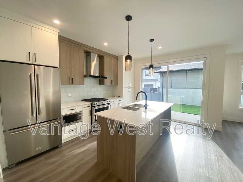 400 Morrison Ave #2 - Photo 4 of 43