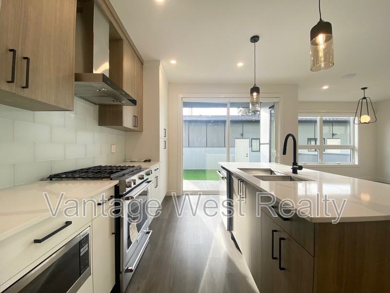 400 Morrison Ave #2 - Photo 7 of 43