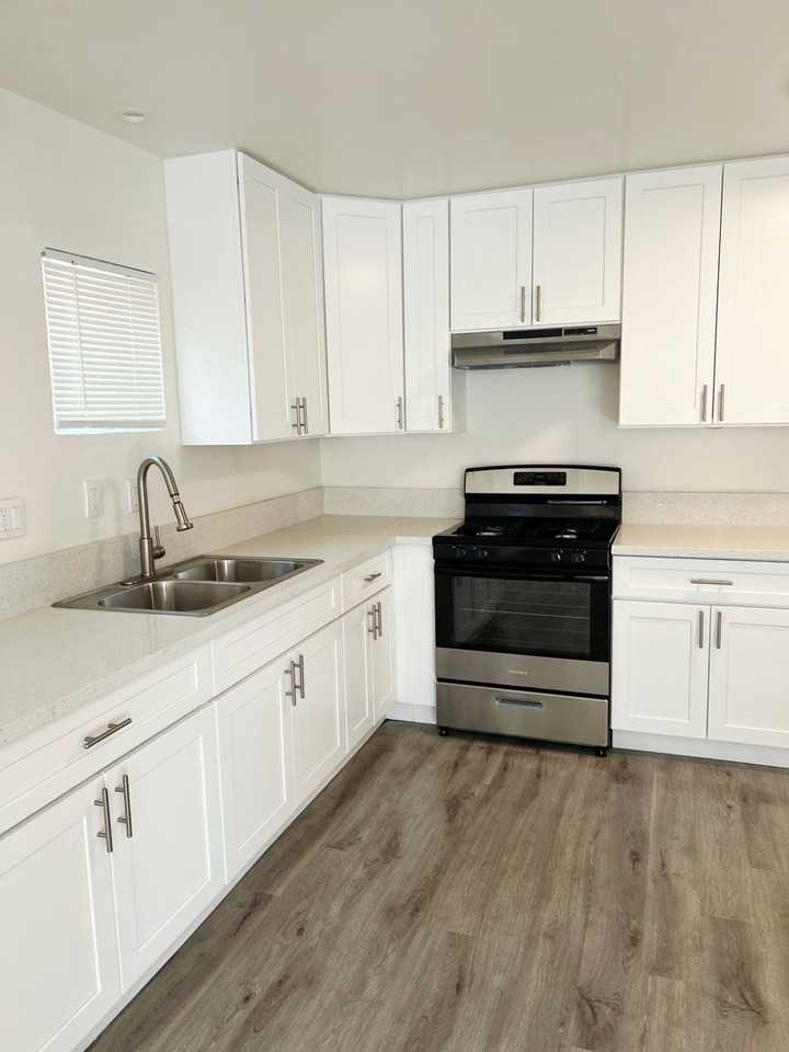 New Ave - Photo 3 of 16