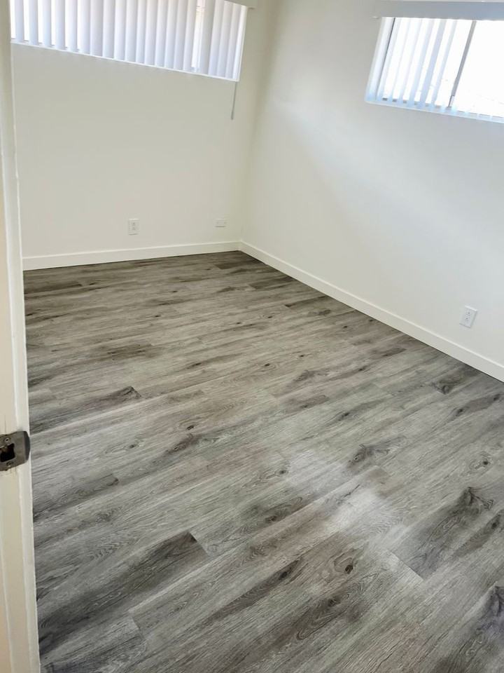 New Ave - Photo 7 of 16