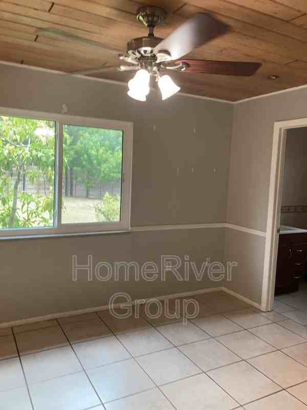 5064 Chaves Cir - Photo 3 of 21