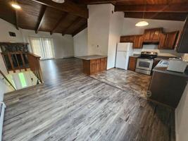 featured image of 411 Oklahoma St #2
