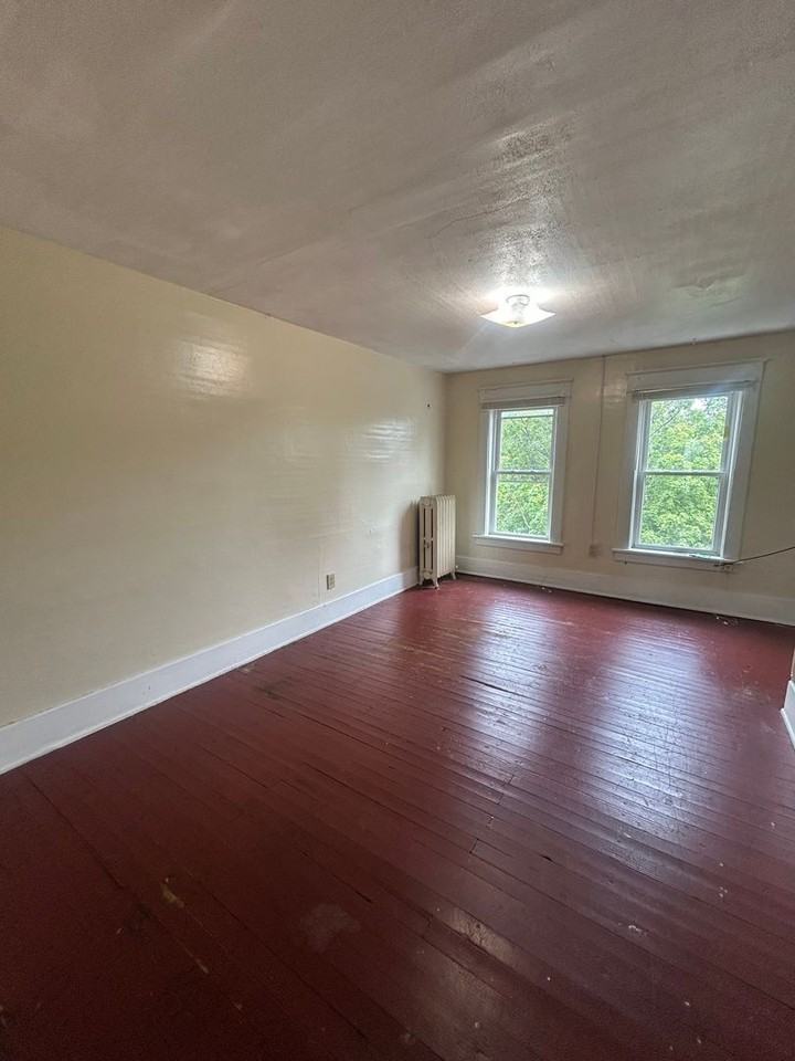 426 S Atherton St Uppr - Photo 6 of 22
