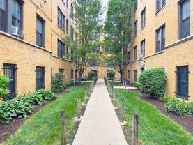 1540 N Kedzie Ave #2L - Photo 1 of 1