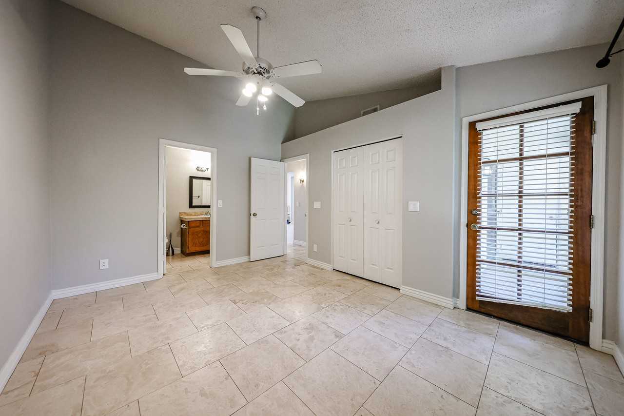 11011 N 92nd St #2084 - Photo 5 of 31