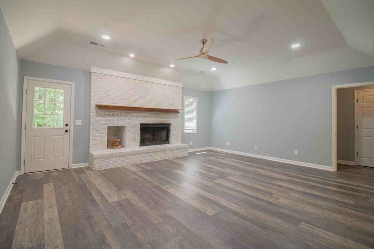 241 Plantation Creek Rd - Photo 7 of 22