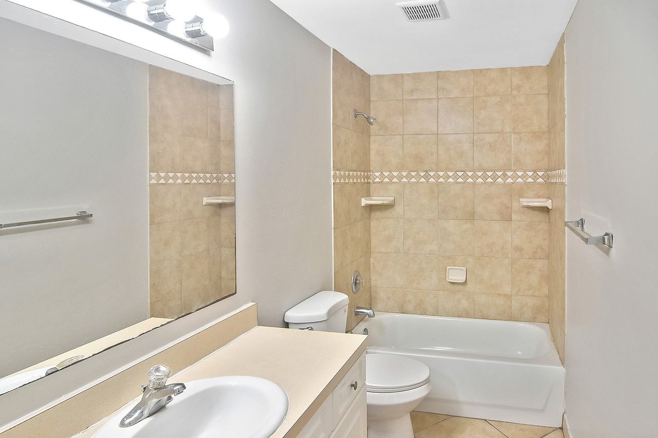 5321 28th St Sw - Photo 5 of 26