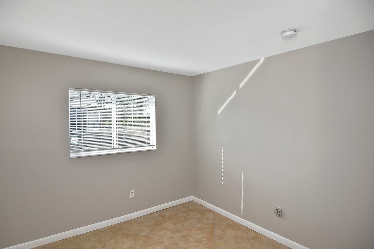 5321 28th St Sw - Photo 7 of 26