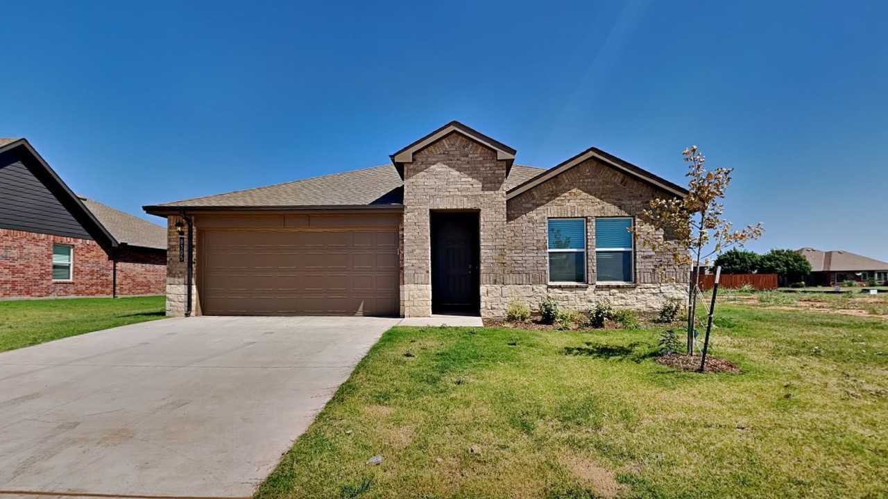 8305 Nw 61st St - Photo 2 of 25