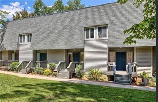 featured image of 301 Harbor Heights Dr #10B