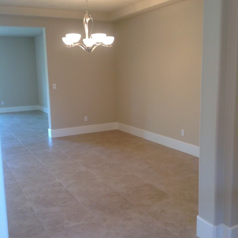 1843 N Whitehorse Ln - Photo 5 of 20