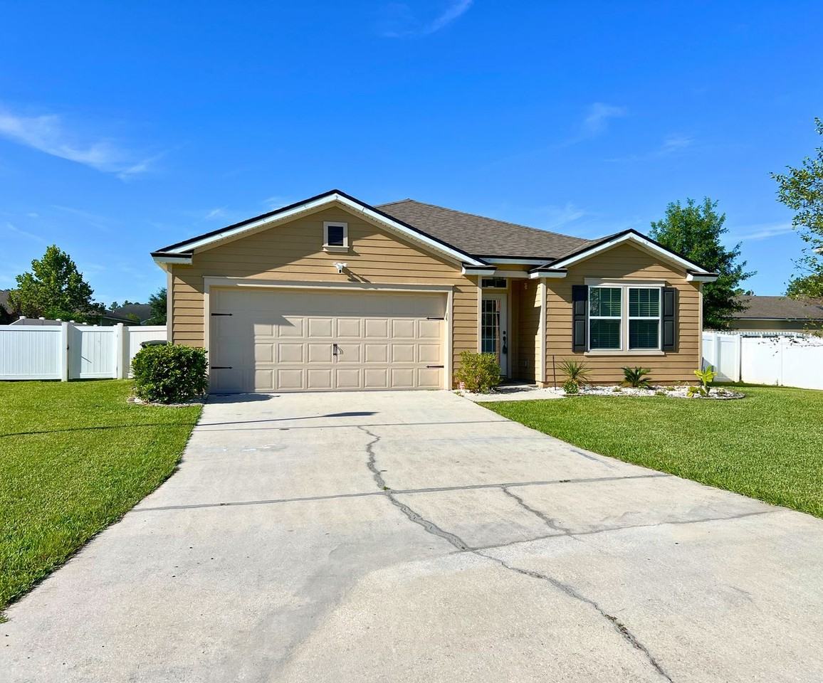 204 Hayworth Ct - Photo 2 of 29