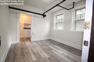 3 Crawford St #B - Photo 1 of 1