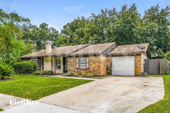 6988 Oriely Dr S - Photo 2 of 15