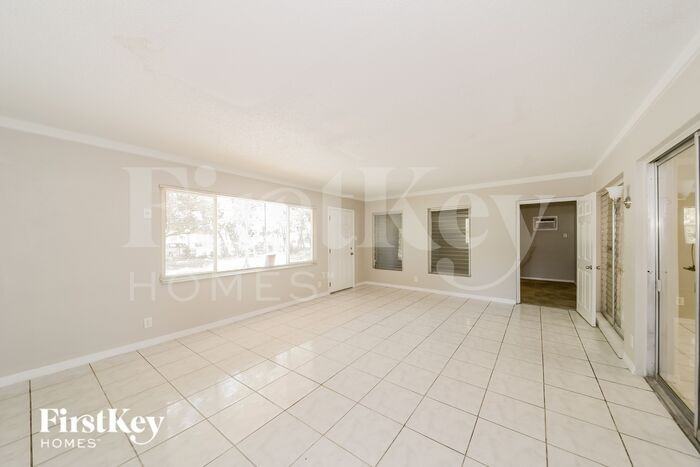 6007 Dartmouth Dr - Photo 3 of 16