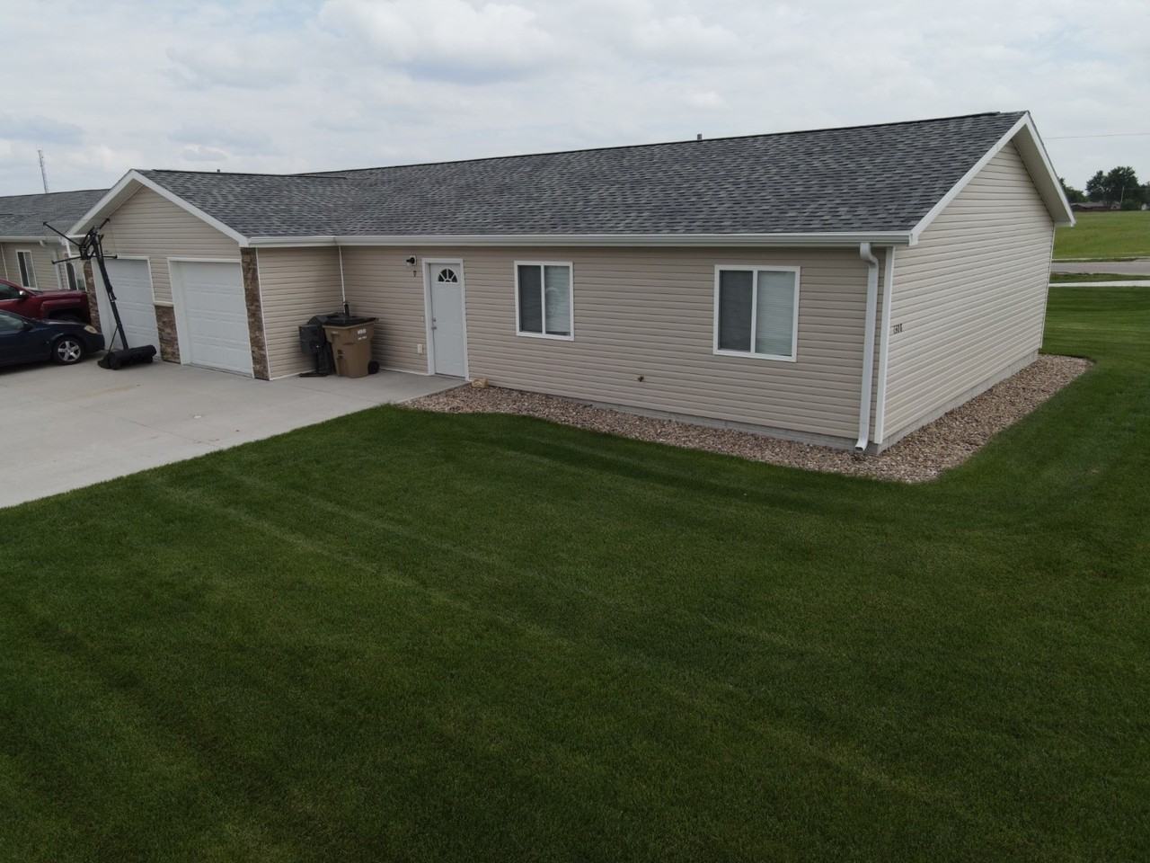 Carol Street Condo’s - Photo 2 of 10