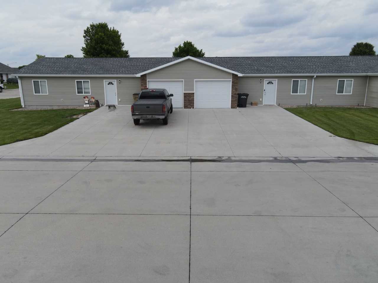 Carol Street Condo’s - Photo 3 of 10