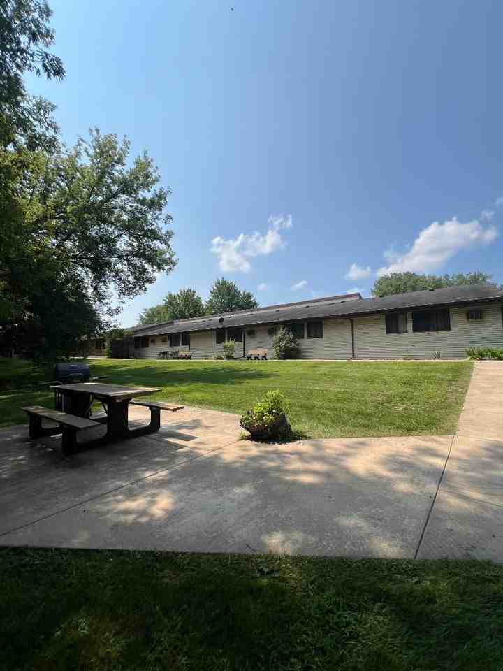 509 N Main Street - Photo 6 of 8