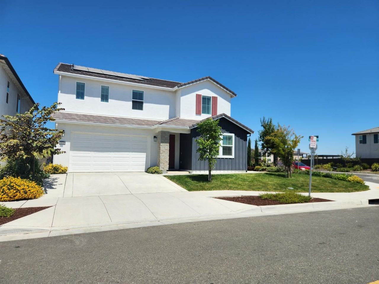 3901 Watermist Way - Photo 2 of 18