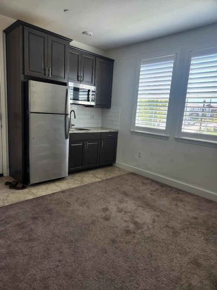 3901 Watermist Way - Photo 4 of 18