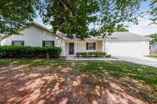 65 Mallie Ct - Photo 1 of 1
