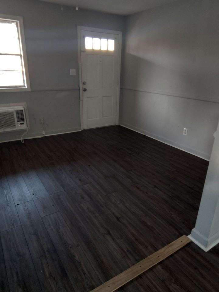 Sprague Garden Apartments - Photo 2 of 13