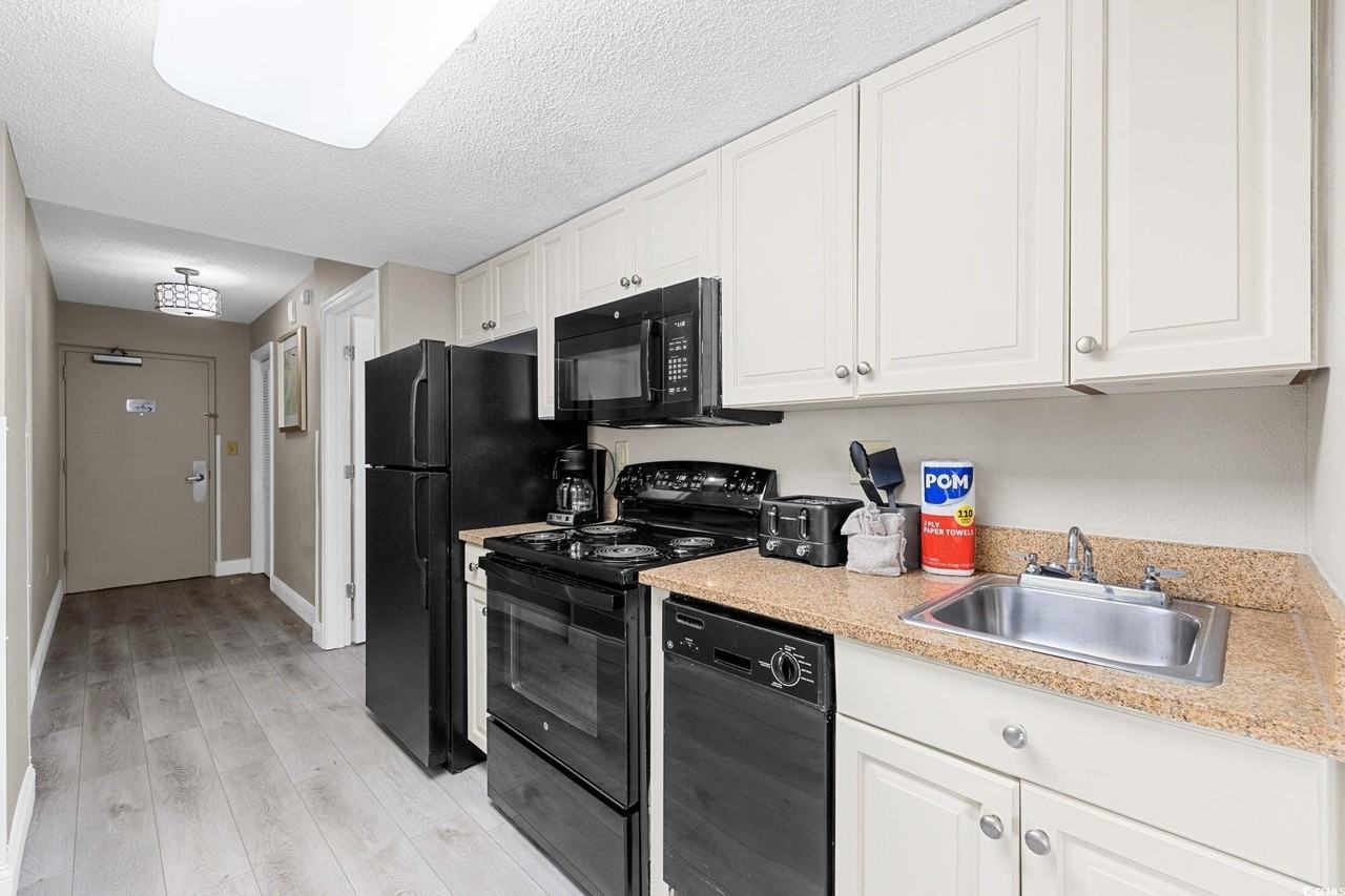 5200 North Ocean Boulevard - Photo 4 of 40