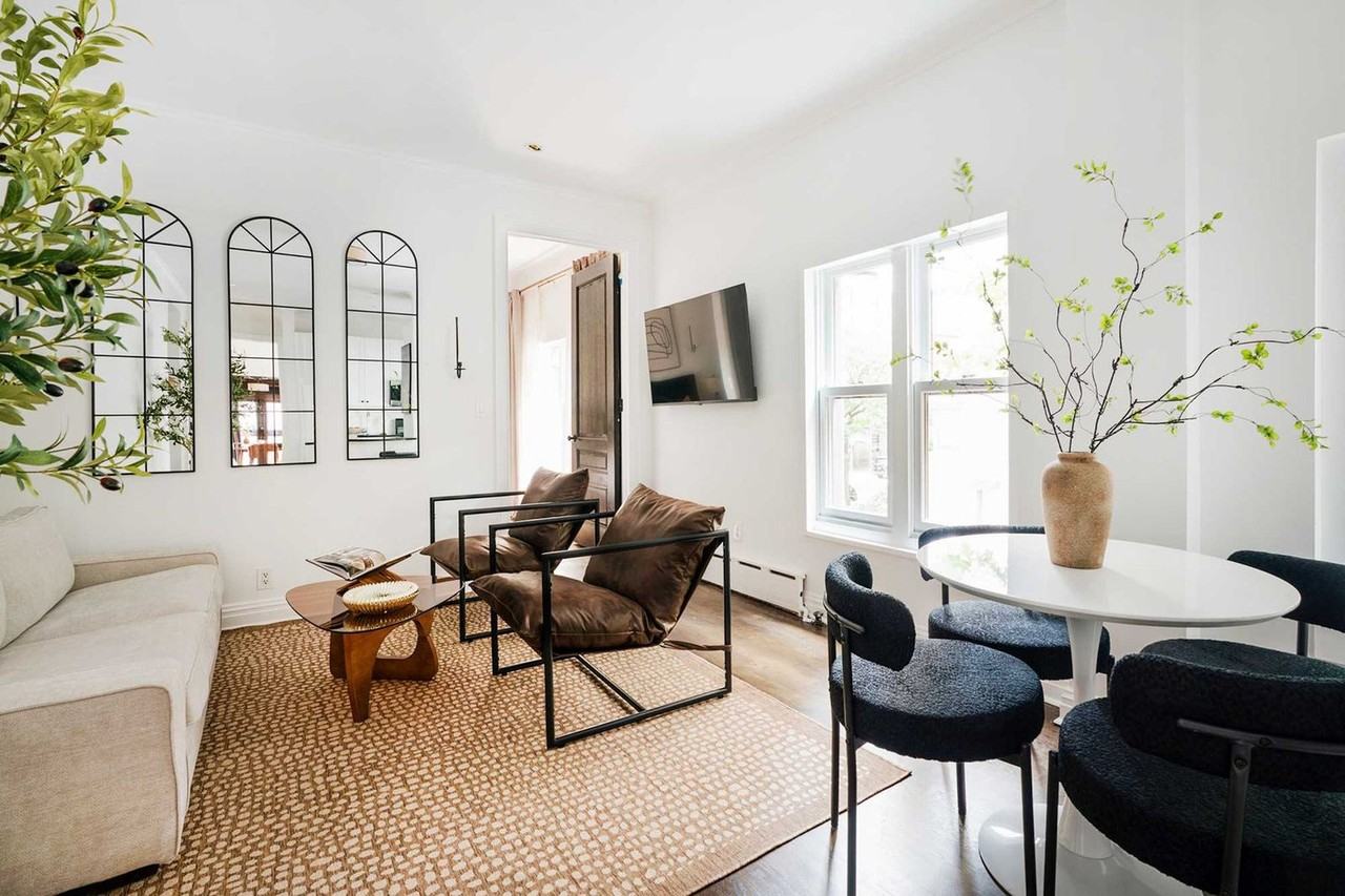 10 5th Ave #1255905P - Photo 2 of 30