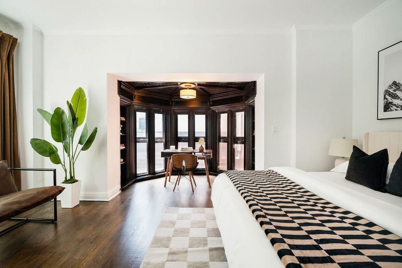 10 5th Ave #1255905P - Photo 5 of 30