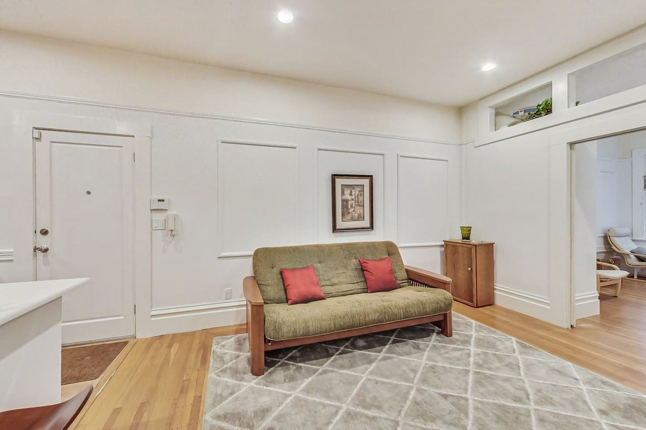 2474 Washington St #1259136P - Photo 4 of 20