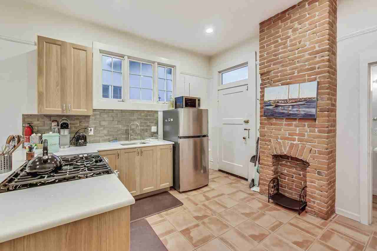 2474 Washington St #1259136P - Photo 7 of 20