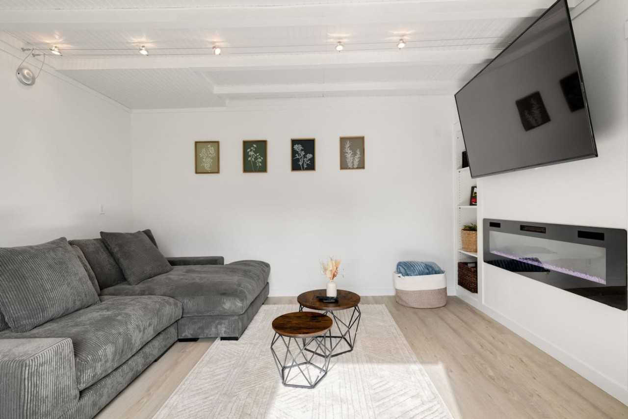 3413 N 8th St #1231229P - Photo 3 of 50