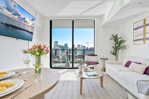 featured image of 601 Ne 1st Ave