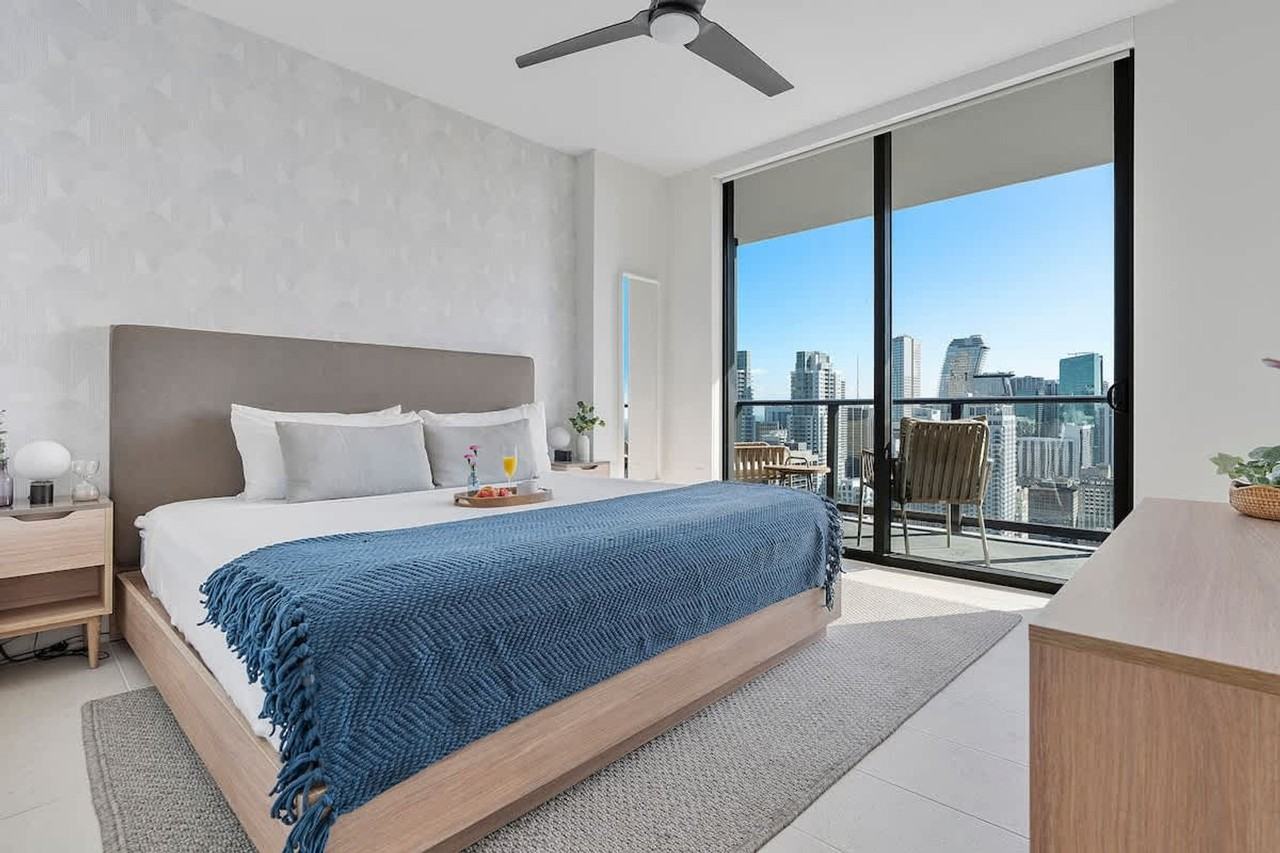 601 Ne 1st Ave #1240616P - Photo 6 of 50