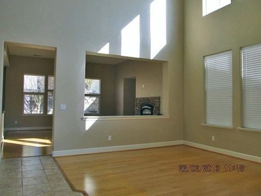 304 Decanter Cir - Photo 2 of 8