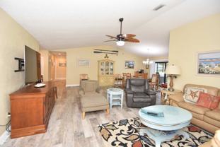 3 Cherokee Ct W - Photo 1 of 1