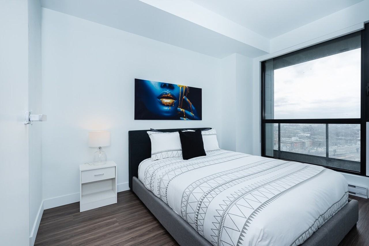 1383 Avenue Argyle - Photo 4 of 40