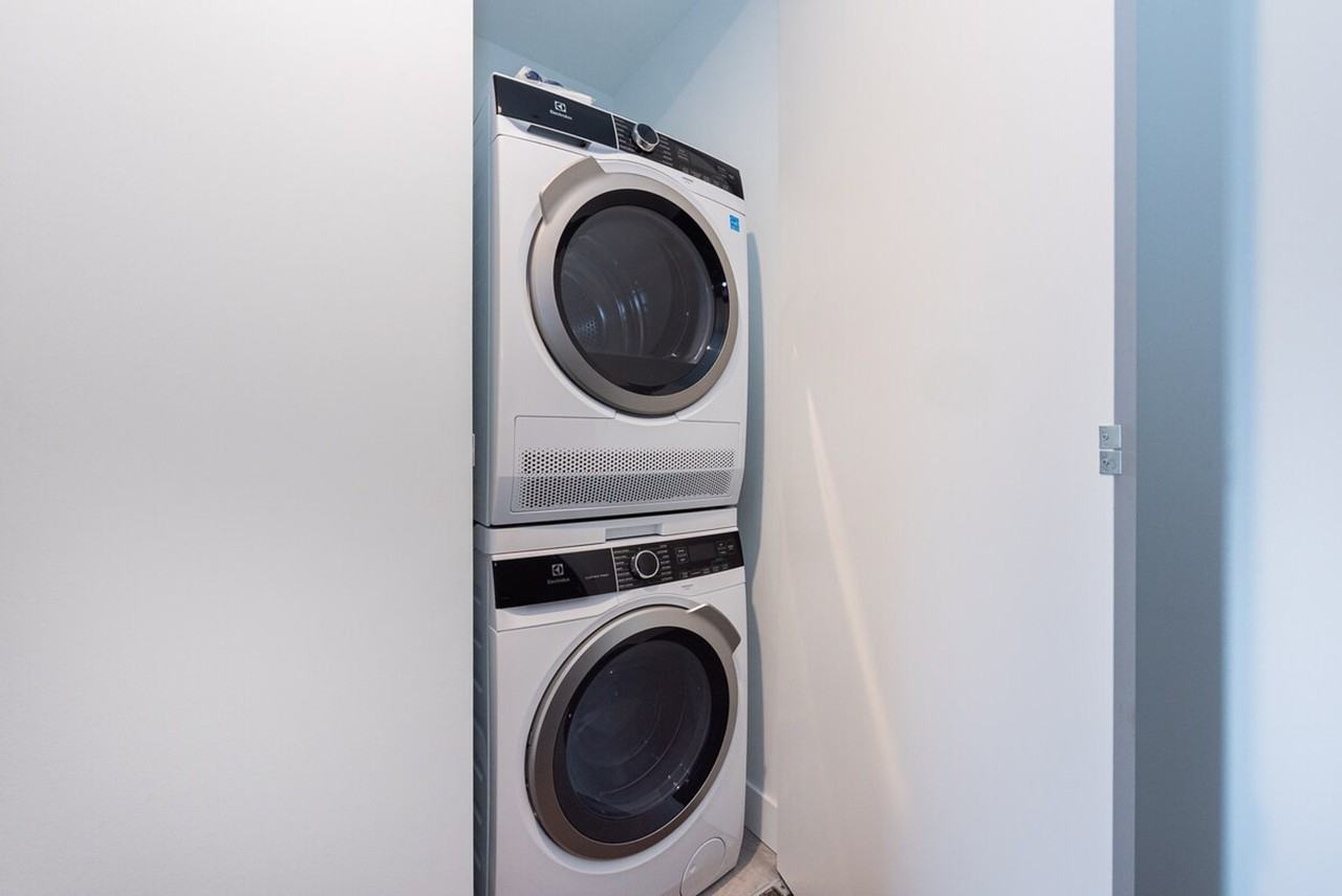 1383 Avenue Argyle - Photo 7 of 40