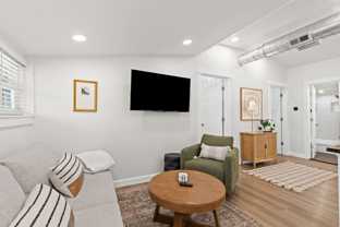 221 Ardmore Dr - Photo 1 of 1