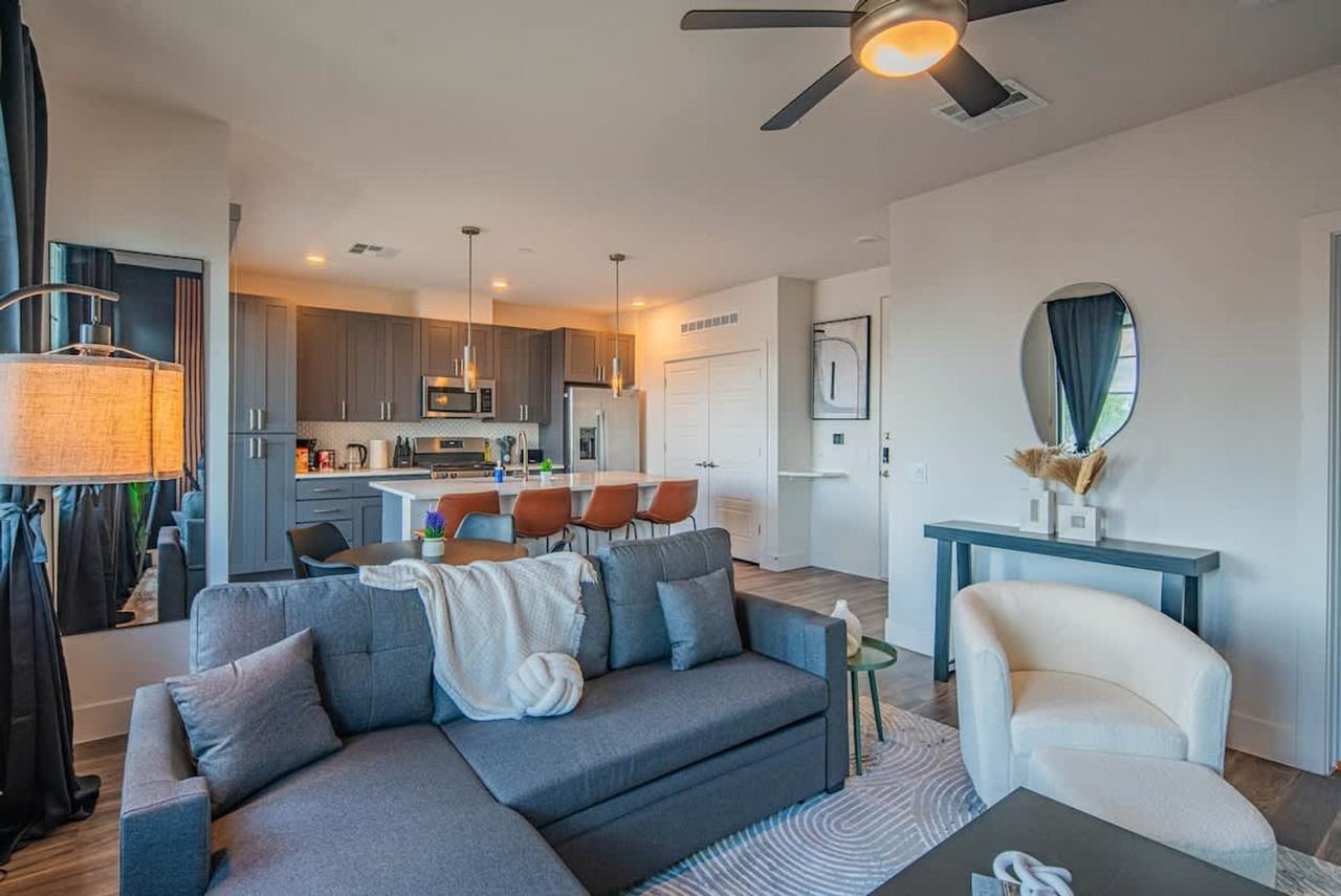 15501 N Dial Blvd #1263147P - Photo 3 of 42