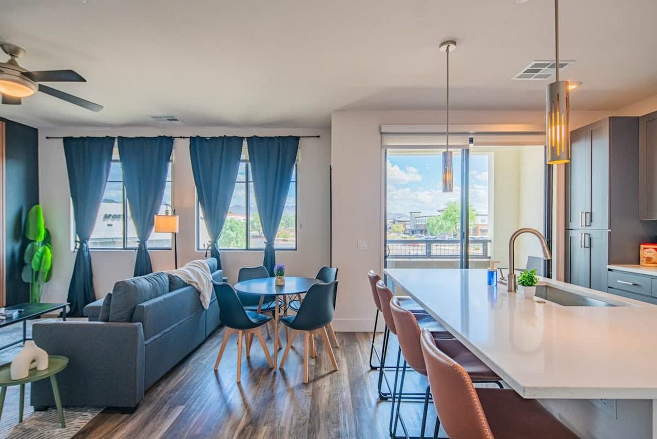 15501 N Dial Blvd #1263147P - Photo 2 of 42