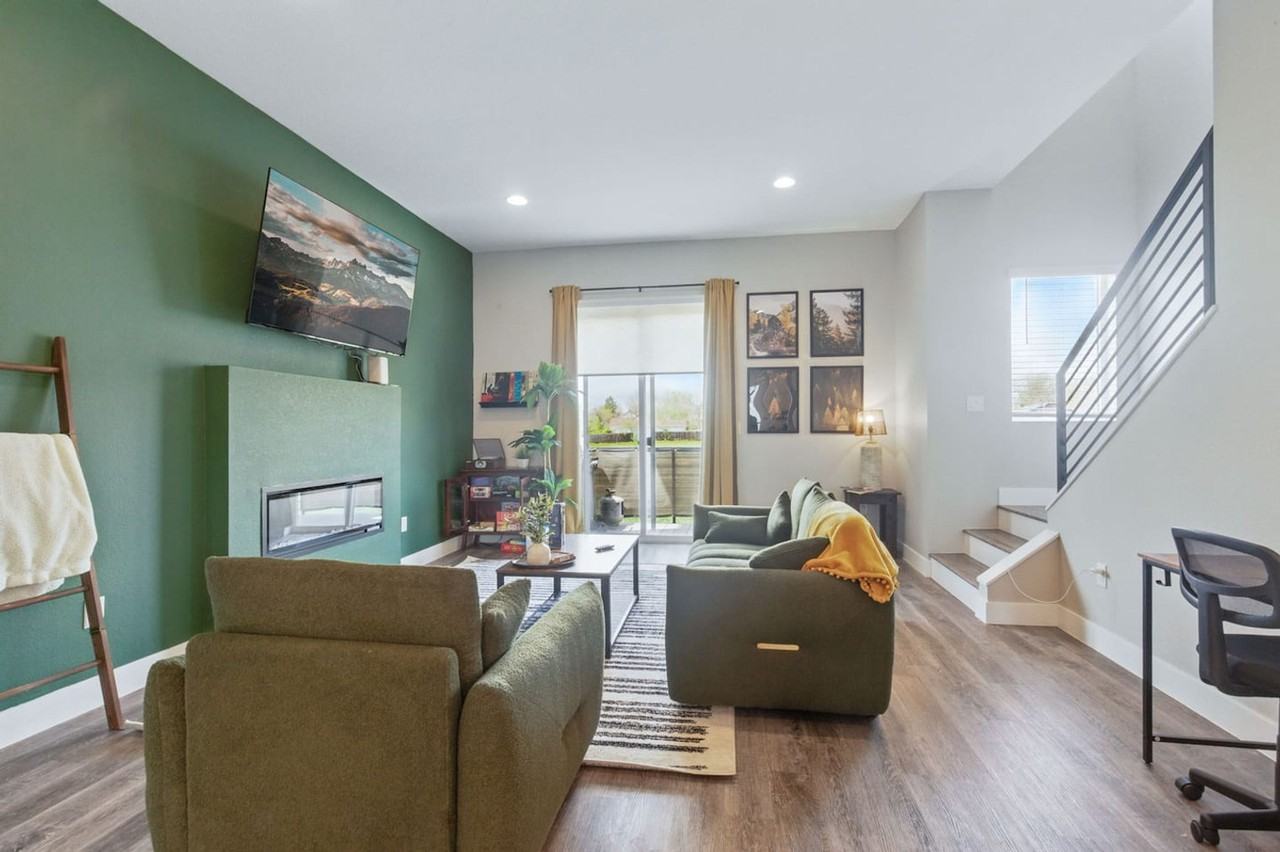 6029 Benton St #1263535P - Photo 6 of 50