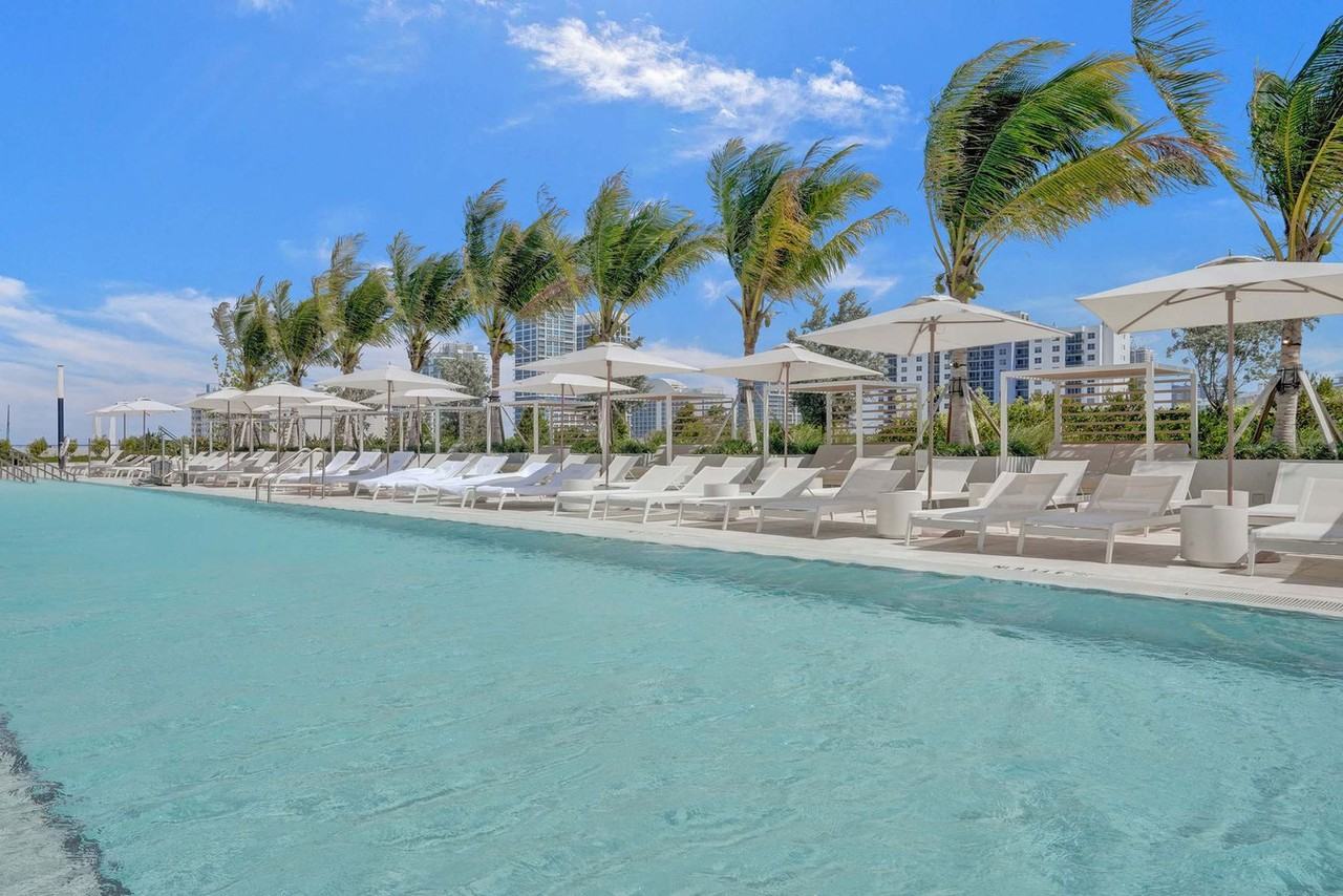 580 72nd Street - Photo 3 of 42