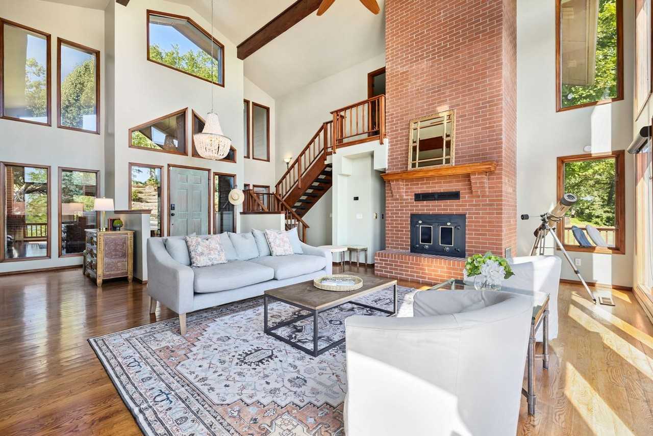 31 Ravenshoe Rd #1263906P - Photo 6 of 31