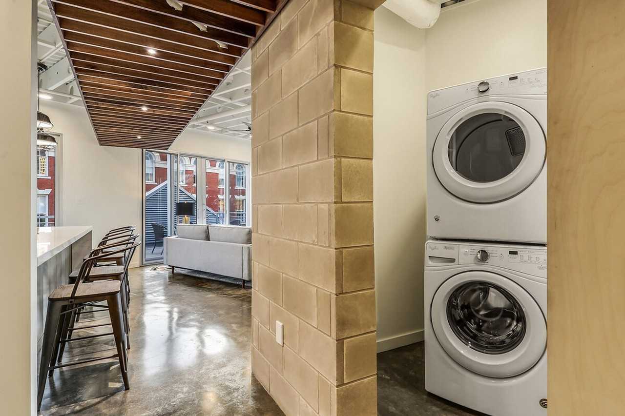 527 Saint Joseph St #1265382P - Photo 2 of 28