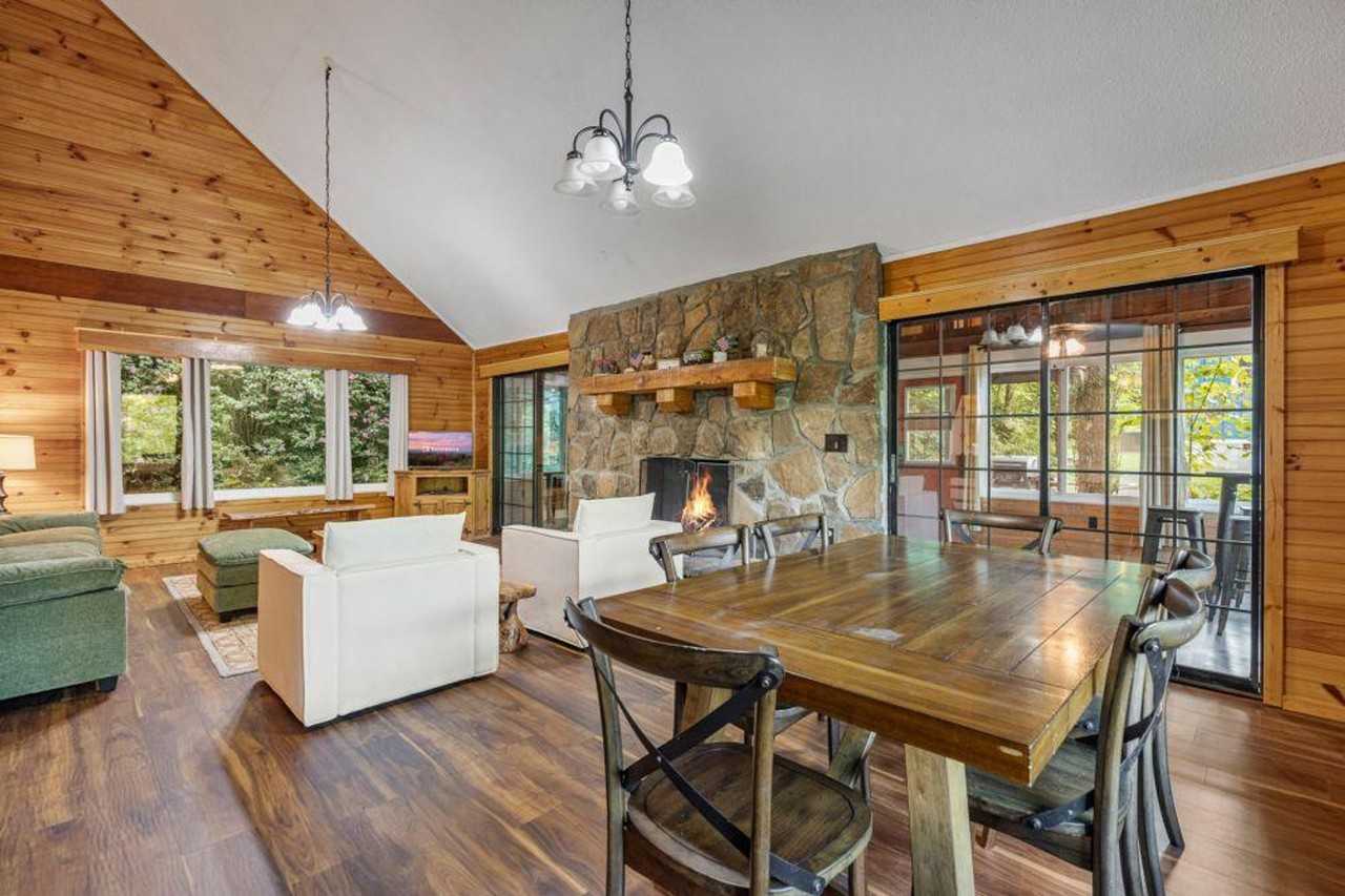 3632 Pittman Center Rd #1266204P - Photo 3 of 25